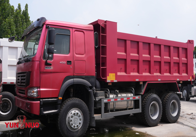 Camion-benne HOWO