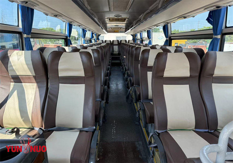 Yutong a utilisé des sièges de bus 25-45